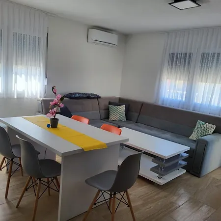Apartman Apartmani Vir