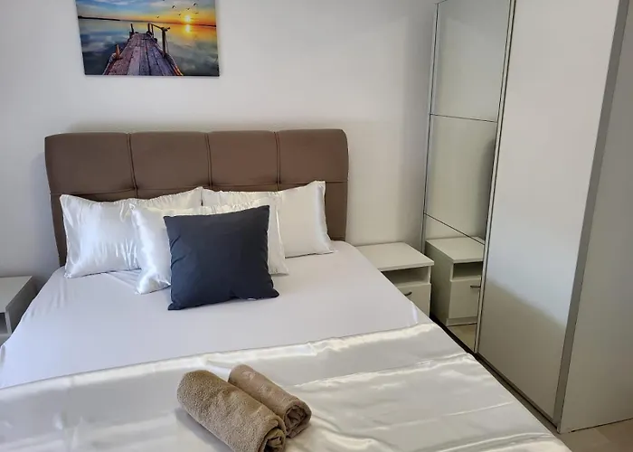 Apartmani Vir Apartman *